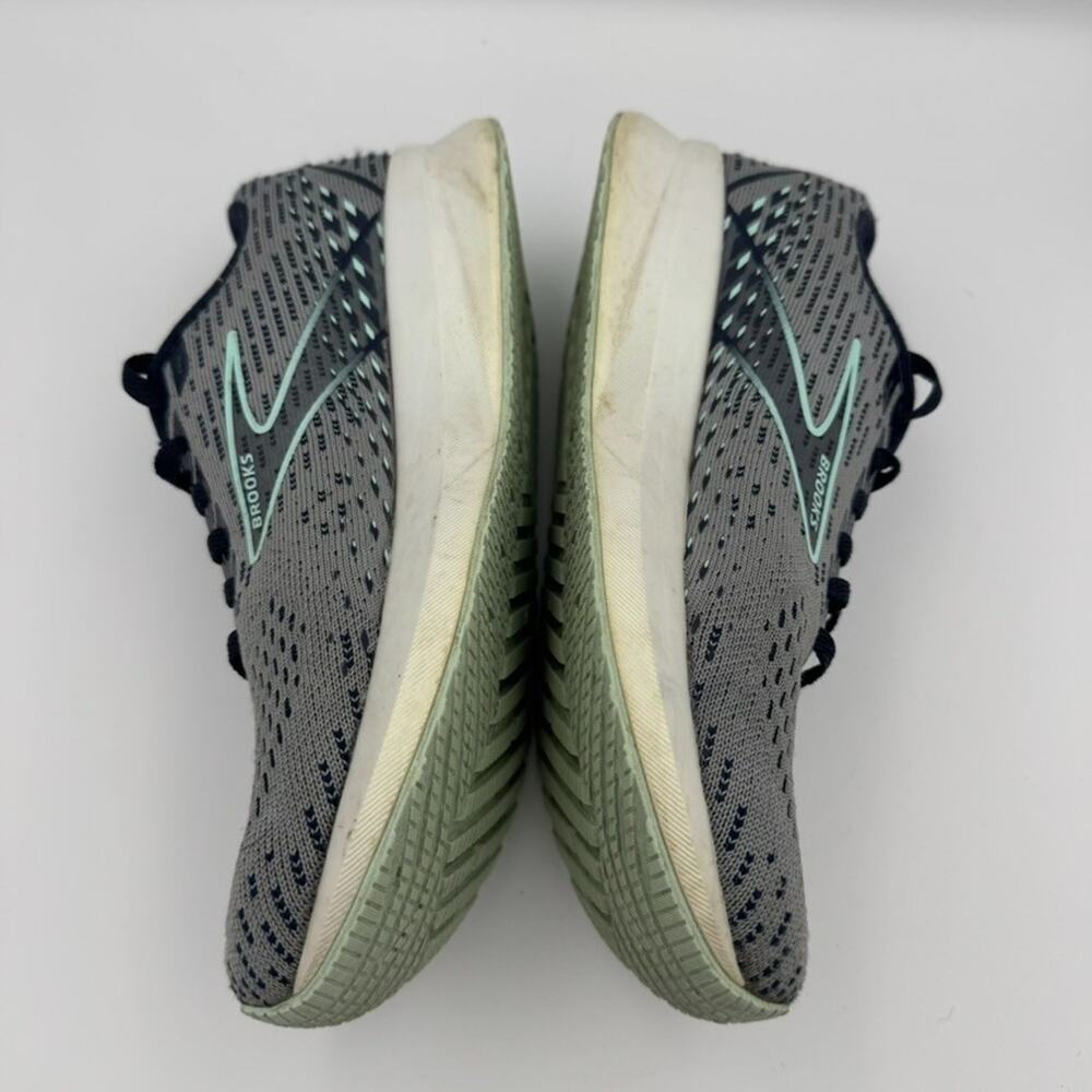 Brooks Levitate 5 Womens 7.5 Shoes Gray Running Walking Sneaker 1203571B069 - Picture 5 of 9